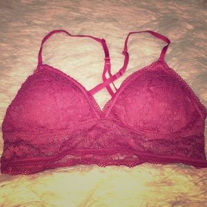 Lace wire free bra